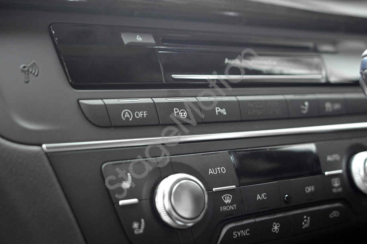 Kit PDC Original (Park Assist) con pantalla ambiental para el Audi A7 4G