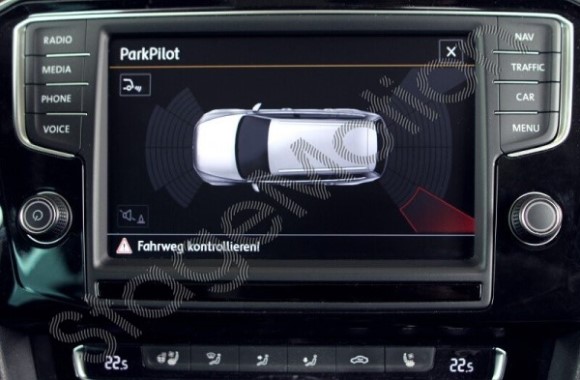 Kit asistencia lateral incl. Alerta de tráfico trasero para VW Touran 5T