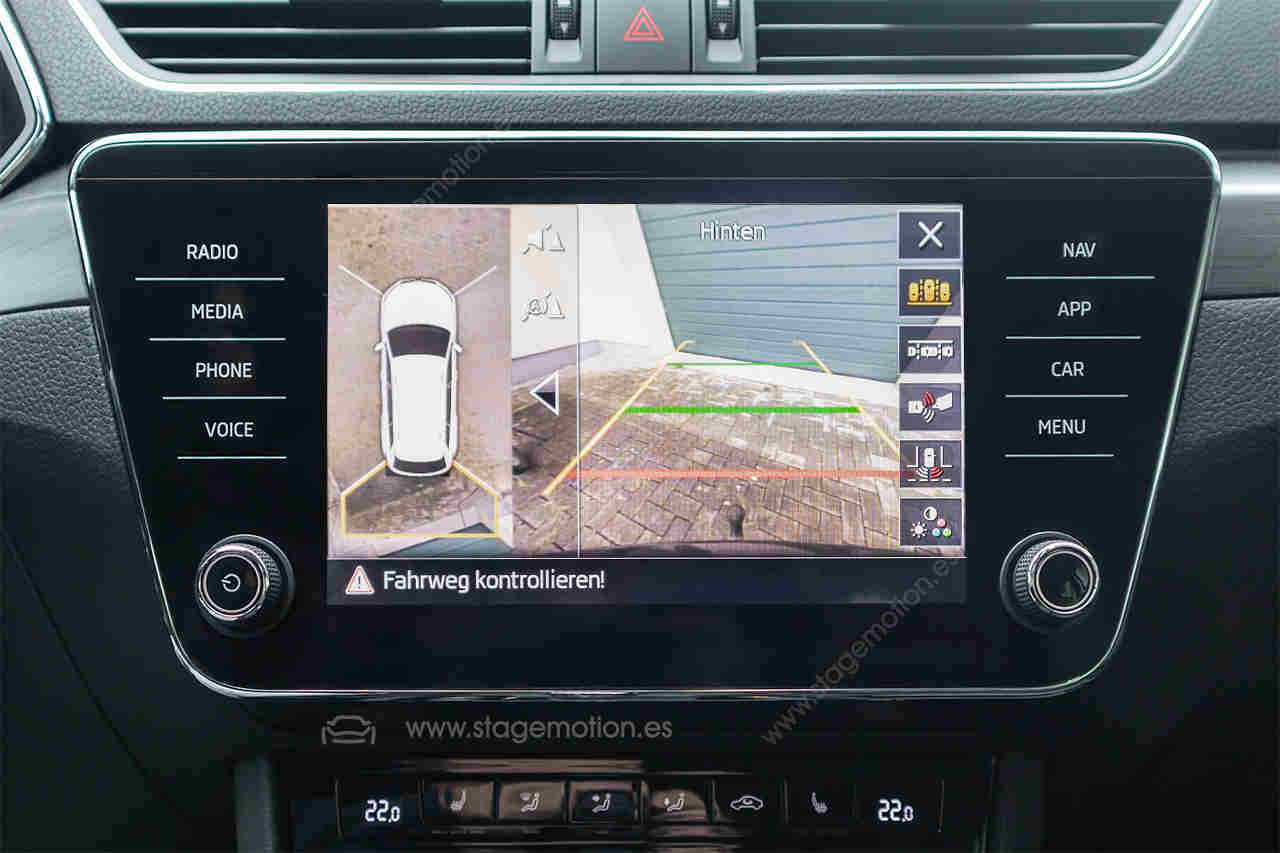 Cámara envolvente - Sistema de 4 cámaras para Skoda Superb 3V