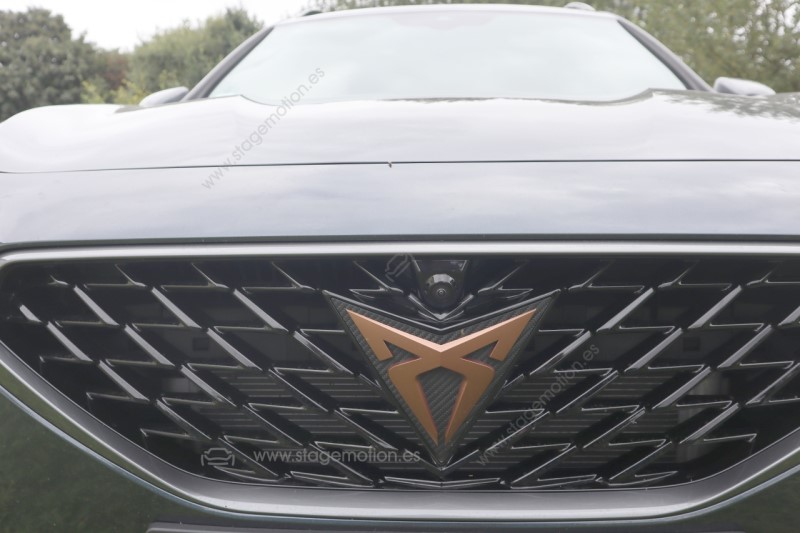 Kit de cámara de visión delantera y trasera para Cupra Formentor KM7