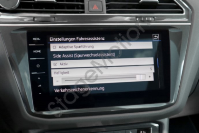 Kit de asistencia lateral  + espejos exteriores - Volkswagen Tiguan AD1